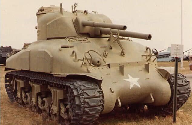 各种型号的谢尔曼m4坦克介绍,m4谢尔曼中型主战坦克最强型号