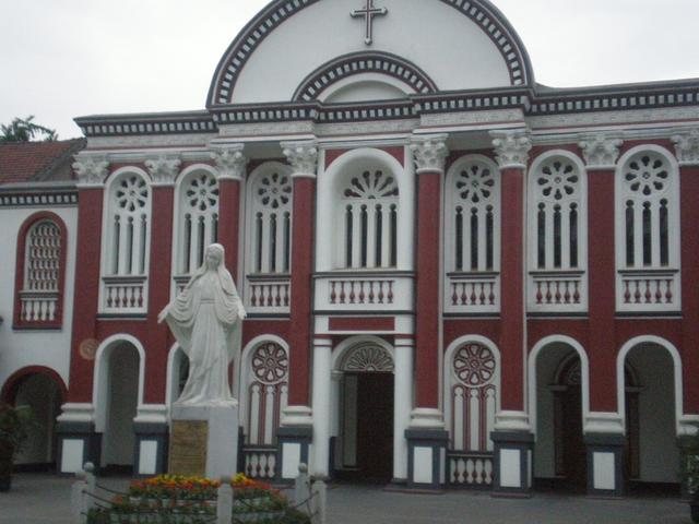 我可爱美丽的家乡作文300字三年级,我美丽可爱的家乡100字