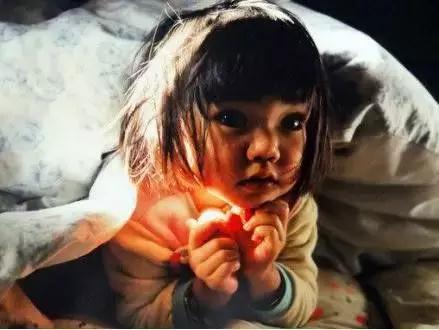 抠图换背景怎么才能有真实感,抠图换背景怎么完美融合