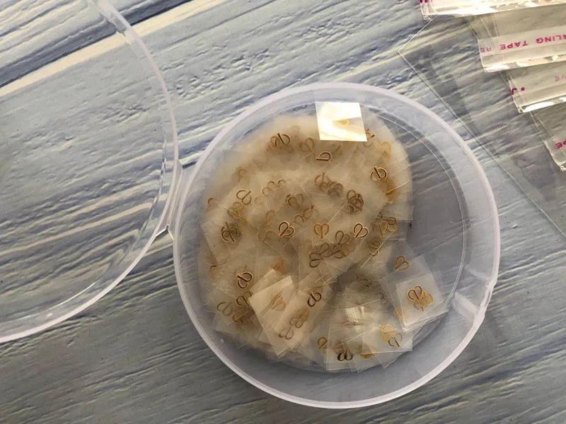 成本才1元！老婆常用的“名牌产品”可能是这样来的