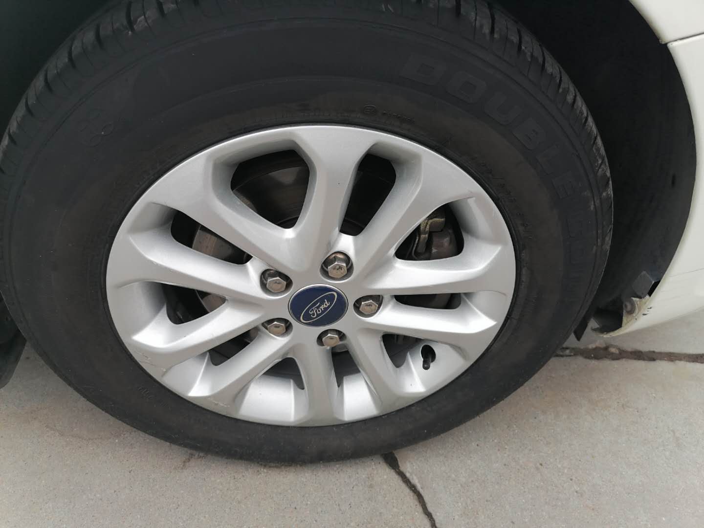 经典福克斯两厢爆改,胖哥试车20款福克斯