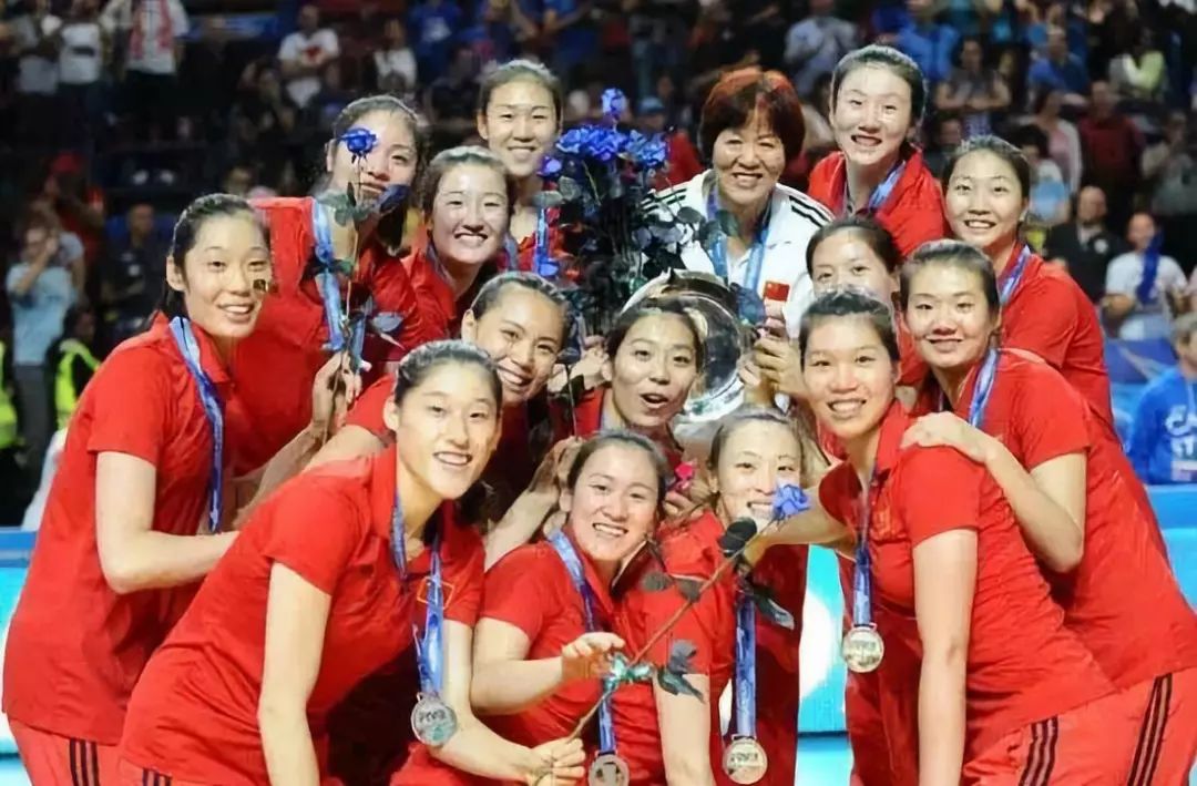 涓浗濂虫帓鑰佸皢榻愯仛,涓浗濂虫帓缇ゆ槦闂儊