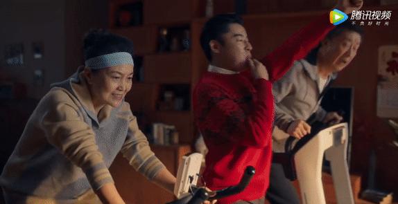 这个华裔姑娘造了个“机器人男友”:他比前任懂我……