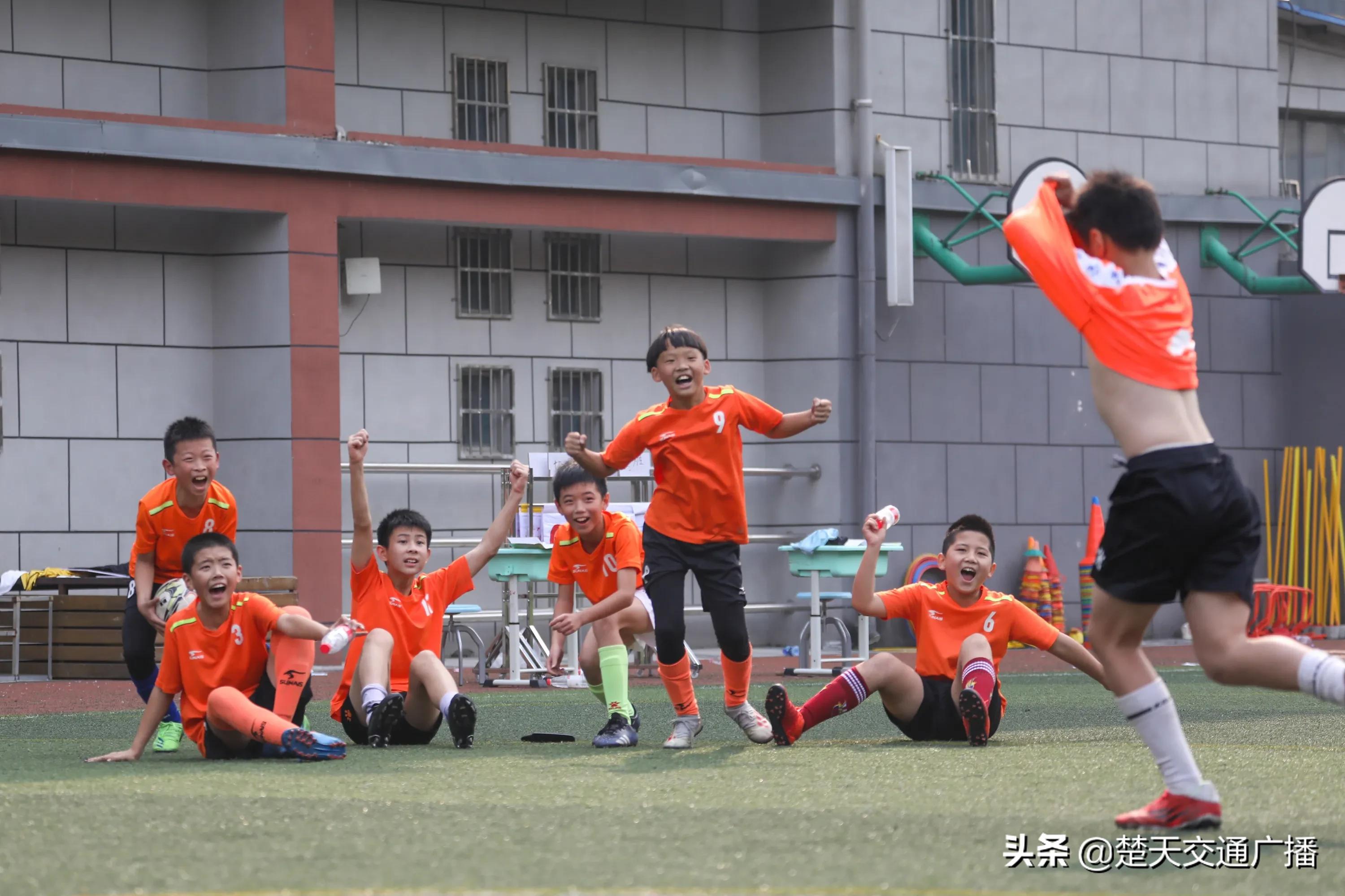 双减政策下的小学,教育部对小学校园足球的最新政策