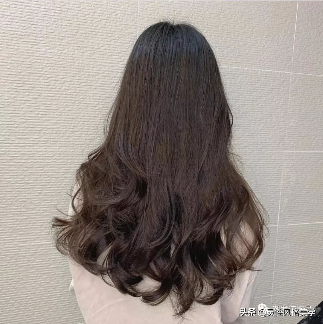 中长发发型微微卷半头烫大波浪,半头卷大波浪烫发排列教程