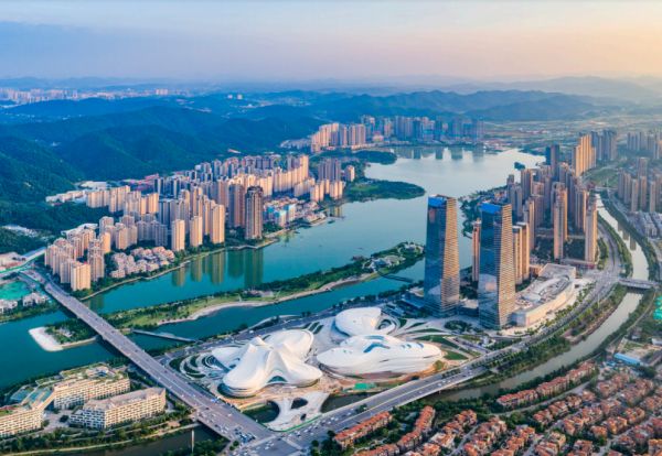 长沙房地产介绍视频,长沙梅溪湖房价2023年最新房价