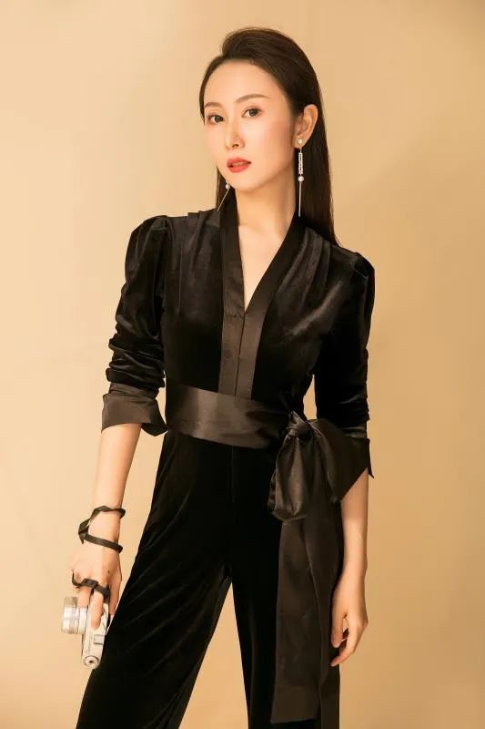 燃爆大驻马！8月15号，FM102.4主播极致水世界夏日狂欢电音节震撼来袭！