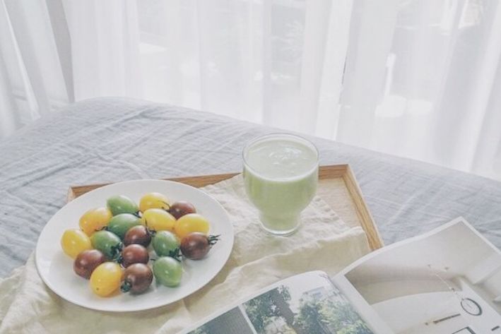 如果女孩子说不快乐要怎么做,不快乐的女生该怎么做