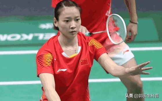 脚扭伤不敢着地怎么治疗,脚扭伤不尽快处理