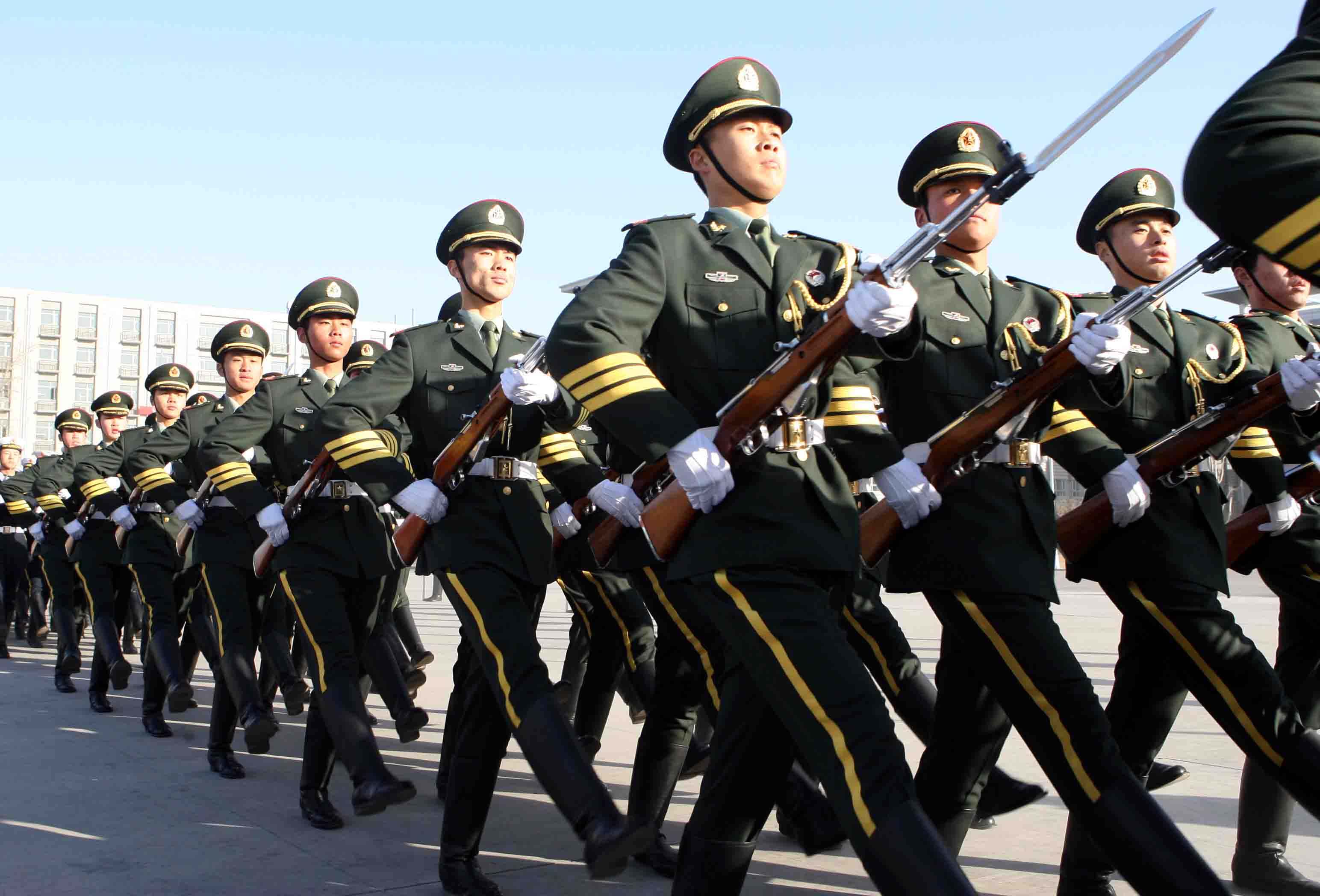 军训时打枪,军训的时候打的枪