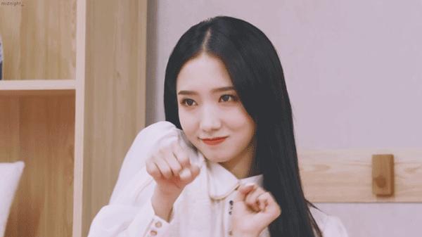 长期中分造成的稀疏可以恢复吗,中分头发留长尴尬期怎么弄