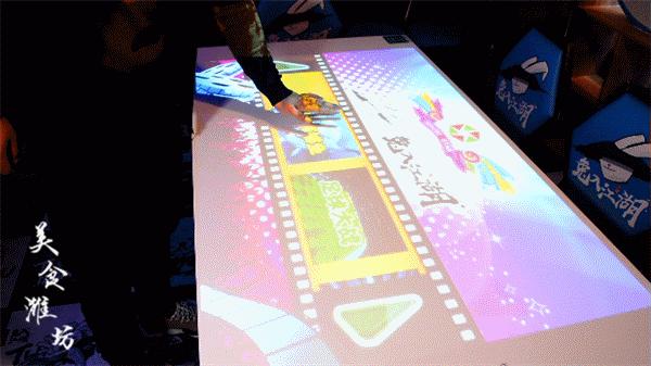 怎么可以吃兔兔？因为你没遇见它，千元水晶锅、5D餐桌让你炫目！