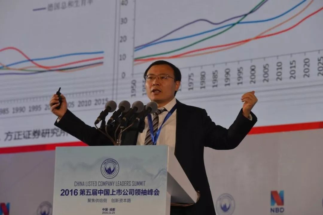 醒醒!炒股信分析师、专家和媒体你根本赚不到钱!