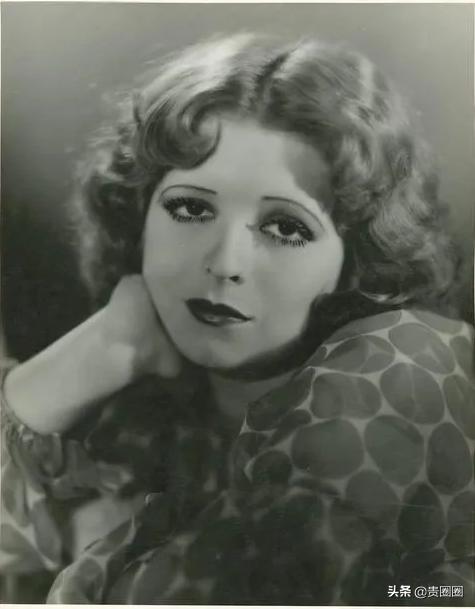 出身贫民的好莱坞女星，母亲半夜持刀要杀她，终身饱受精神摧残