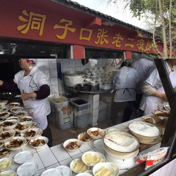 成都吃的特色美食攻略,成都旅游美食攻略全部