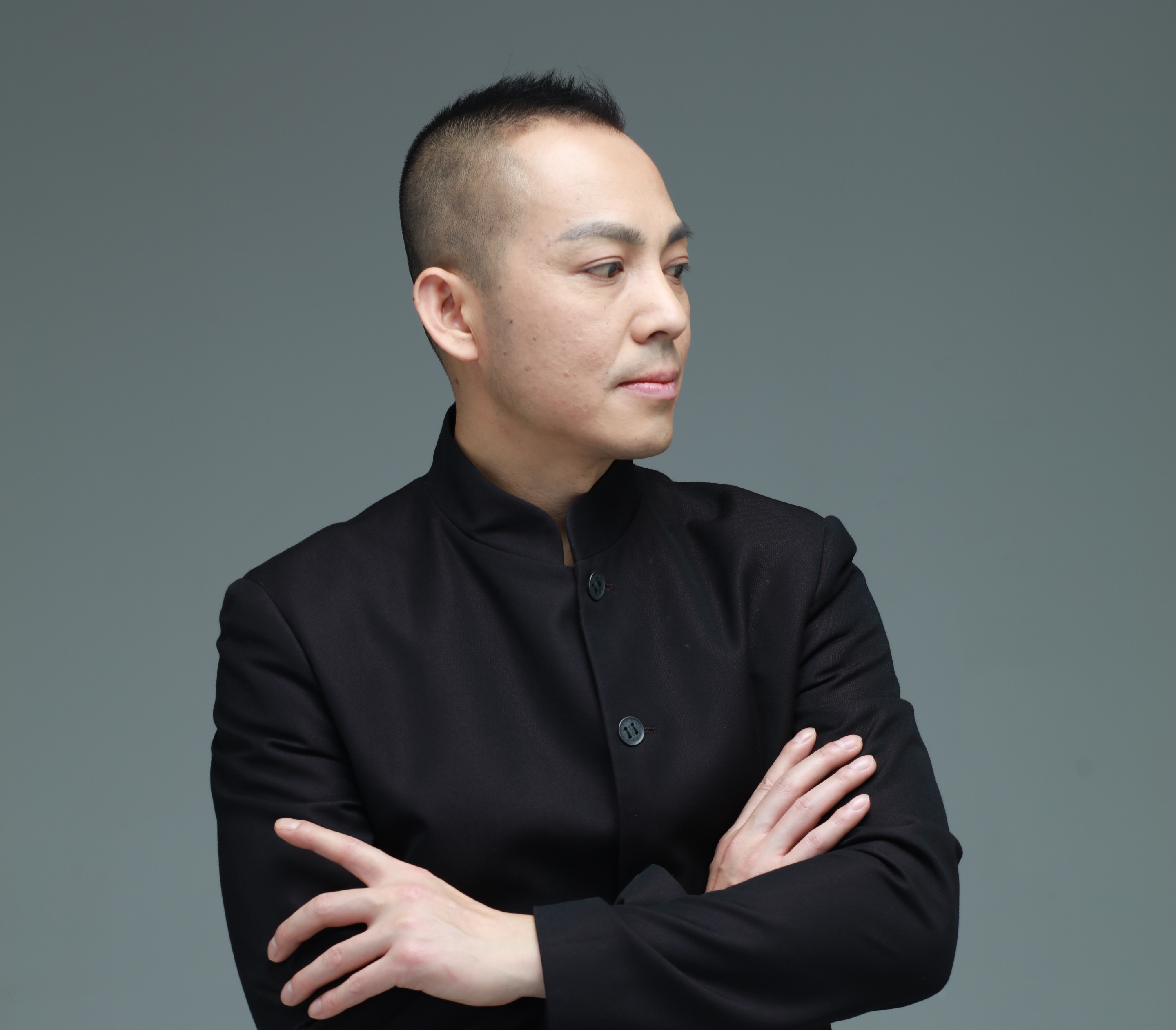 陈思思演唱红旗颂,陈思献唱沂蒙颂歌曲