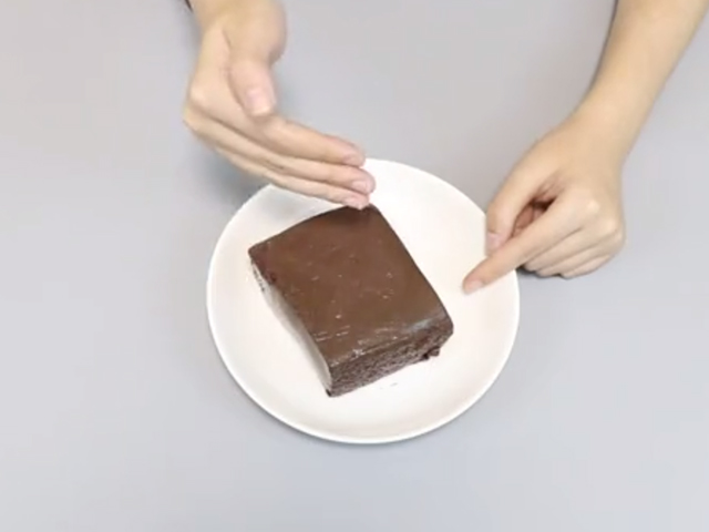 猪血怎么样辨别真假,真假猪血的区别与分辨