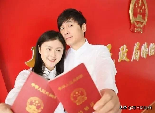 沈腾小时候的照片大全,沈腾小时候挨过打吗