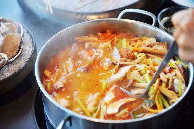 涮肉铜锅推荐老北京火锅,推荐超好吃的北京火锅