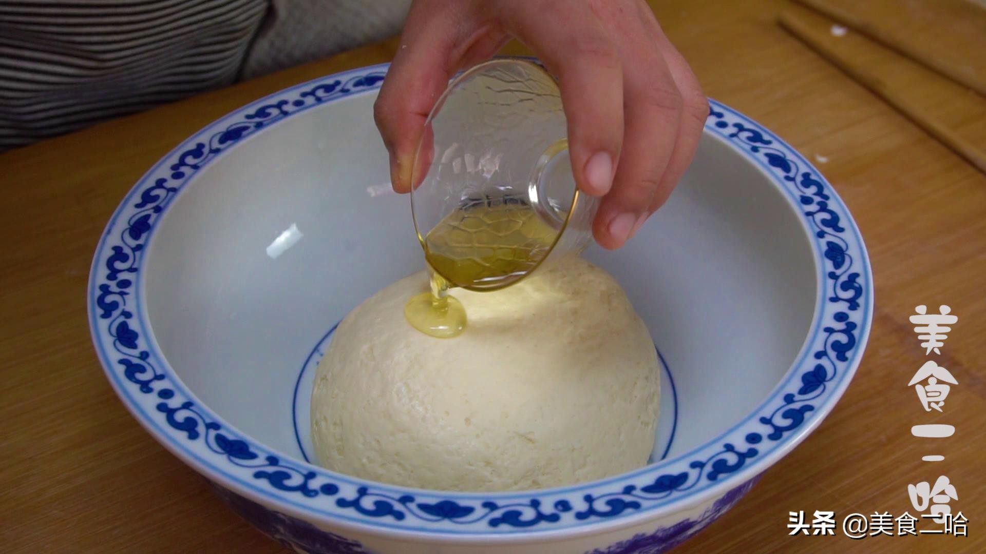 土家酱香饼怎么样做,土家酥脆酱香饼做法