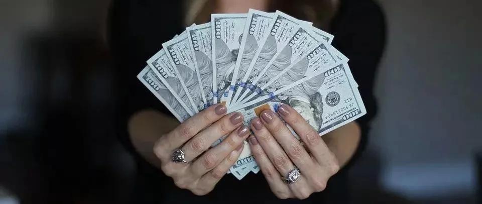 30岁创业失败，负债累累，穷人创业为什么这么难？