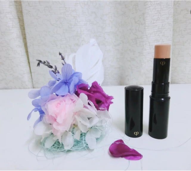 cpb遮瑕棒和遮瑕膏哪个好用,cpb无瑕钻光底妆推荐色号