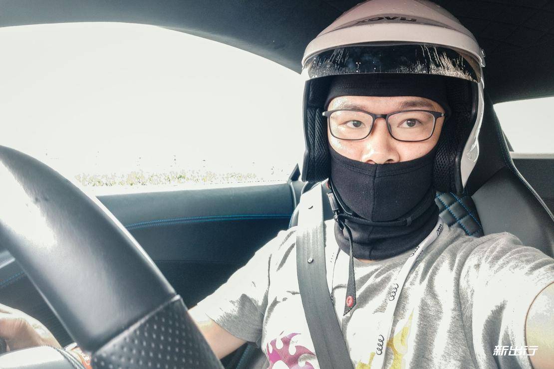 奥迪r8新能源版,奥迪r8新能源