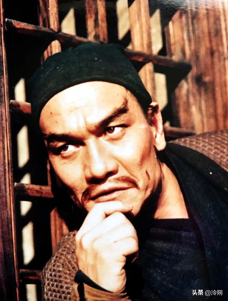 水浒传中鼓上蚤时迁的著名事件,水浒里面的鼓上蚤时迁有多大本事