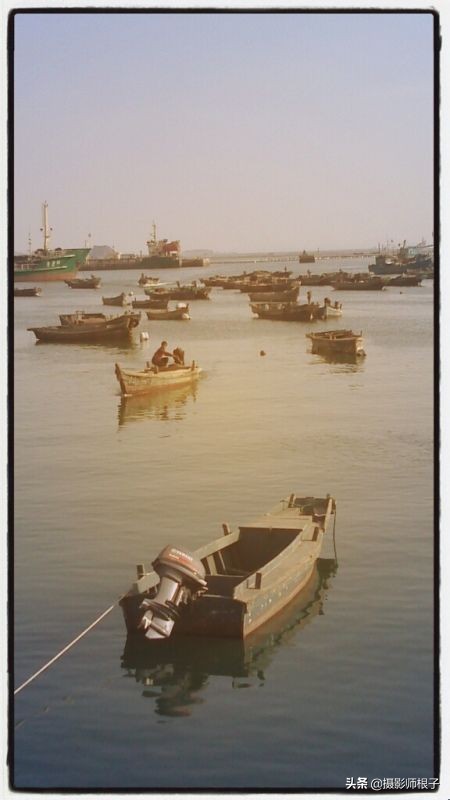 找出了9年前的手机,偶然翻出了八年前的照片