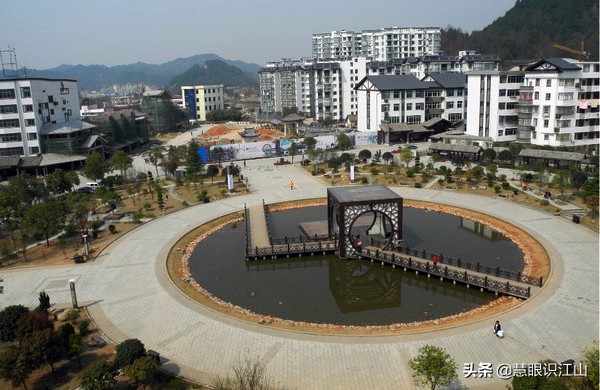 万人泡温泉吉尼斯纪录,宜春温汤泡脚的地方