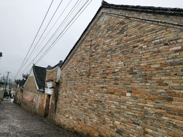 全国有几个燕窝楼,国家标志性建筑英语