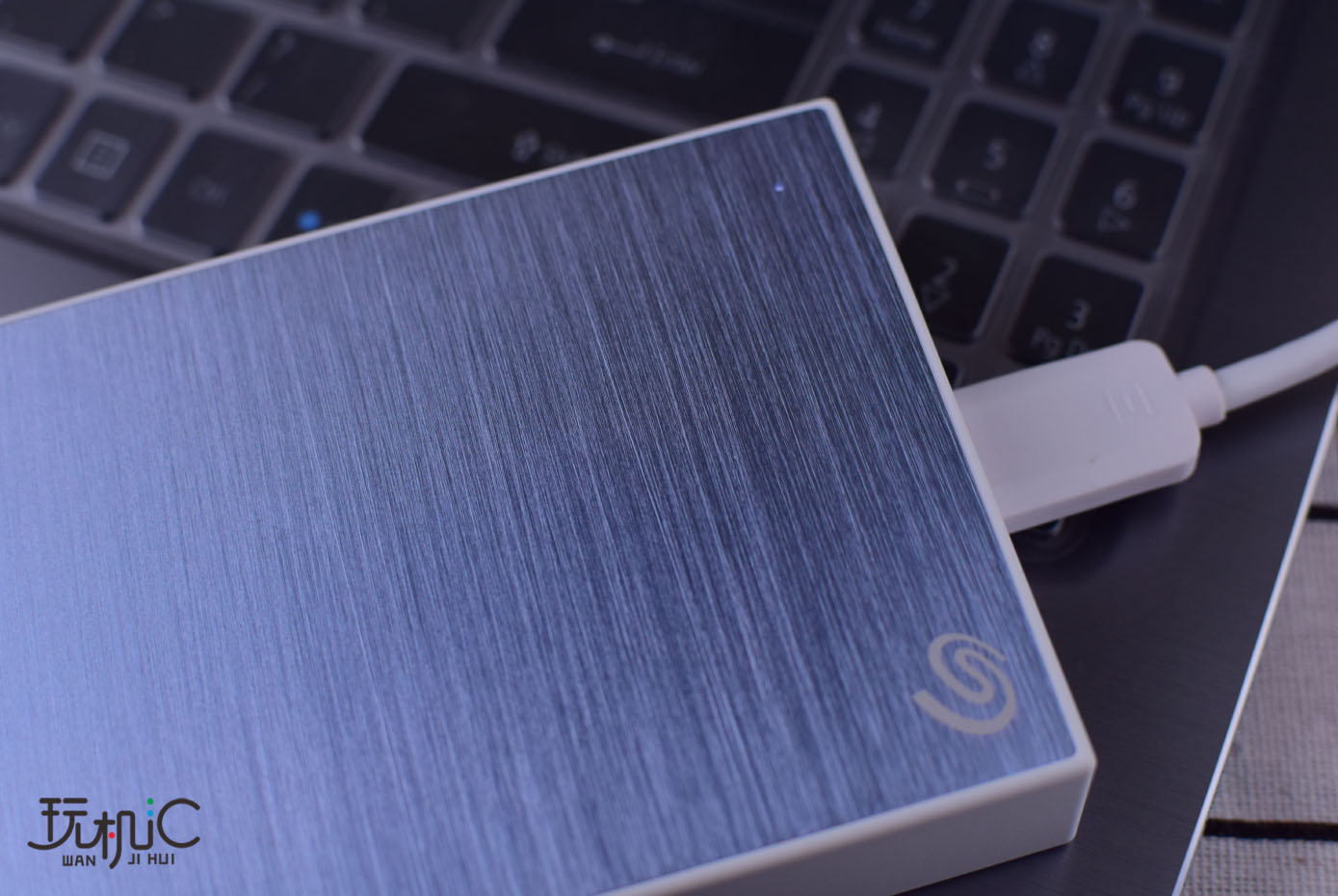 希捷铭固态测评,希捷铭系列移动硬盘4t