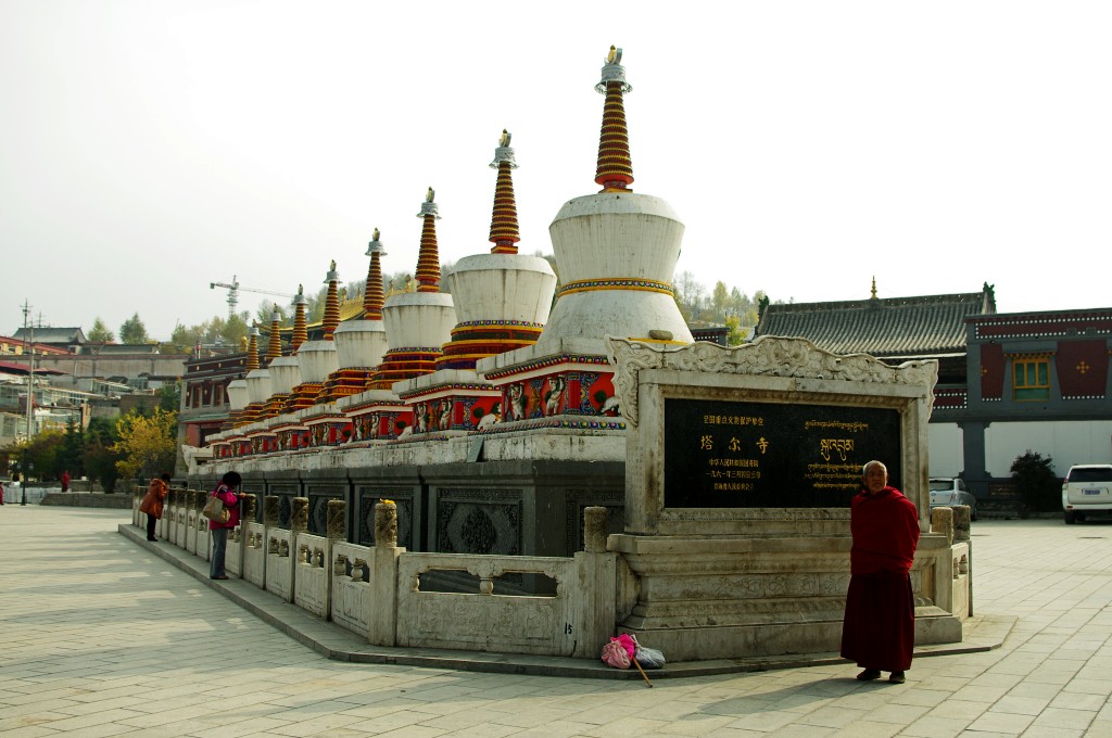 自驾青海沙漠旅游路线攻略,青海七彩丹霞自驾游攻略
