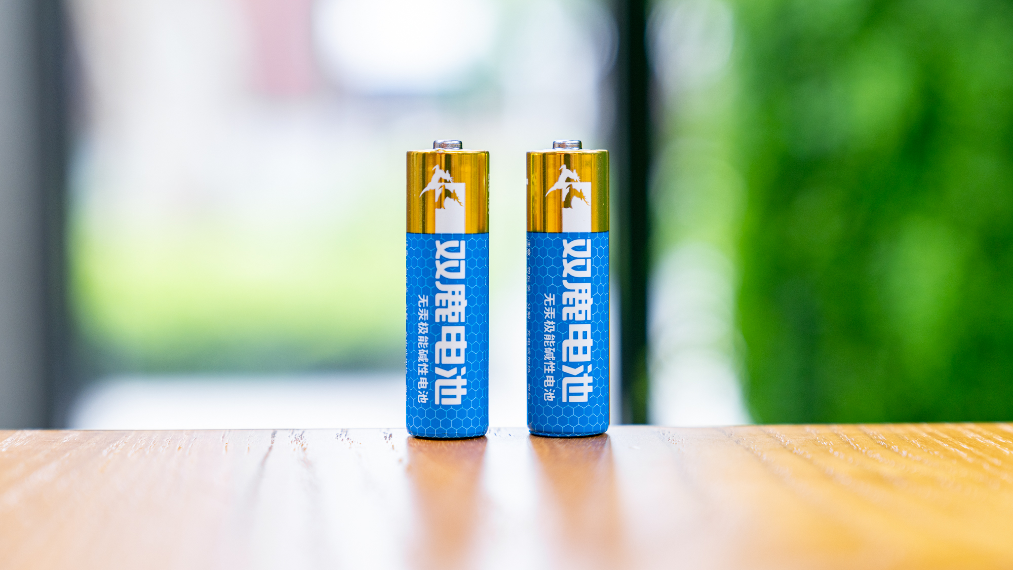 5号电池南孚金霸王哪个好,5号碱性电池双鹿