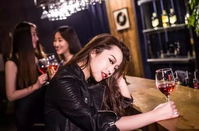 毕业旅行十种玩法 (毕业旅游避坑指南)