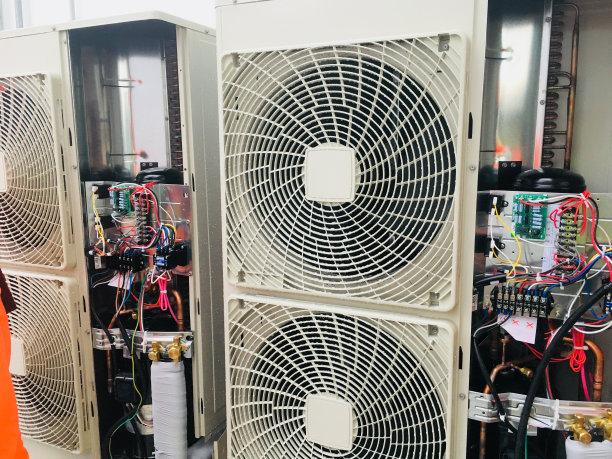 空调室内机漏水原因是怎样造成的,室内机结冰漏水