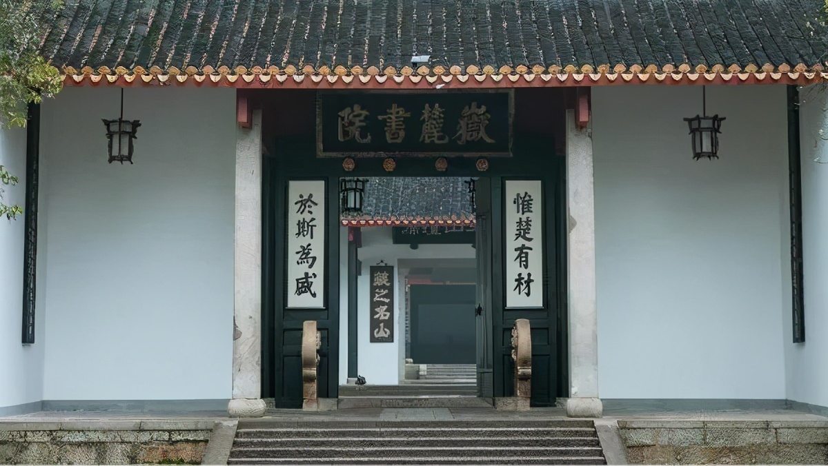 4大榜单接连发布!湖南大学多个专业冲进“热门”,全部高薪酬!