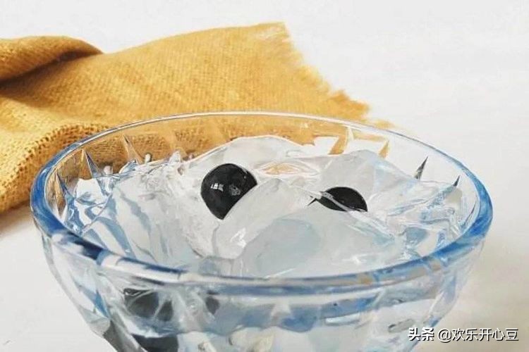 如何用微商思维赚1000万,摆地摊如何月入三万