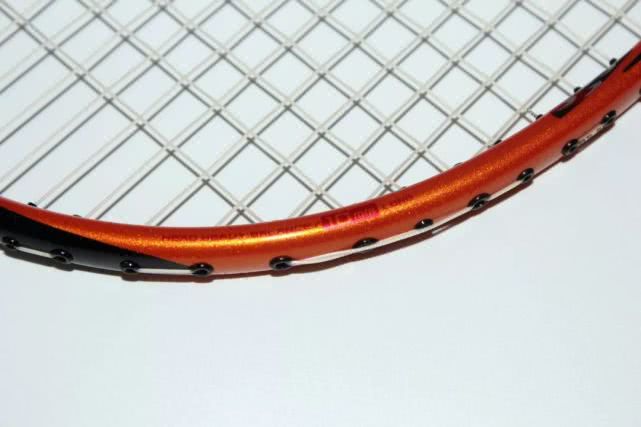 进攻型羽毛球拍推荐排行榜前十名,快速进攻高端羽毛球拍推荐