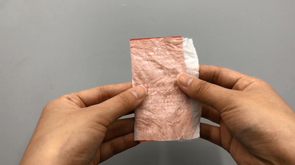 衣服吊牌不要扔香水,衣服上的吊牌别急着丢