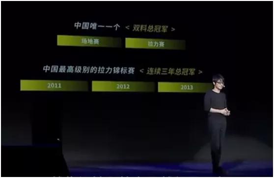 韩寒主要靠什么生存,38岁韩寒年轻图