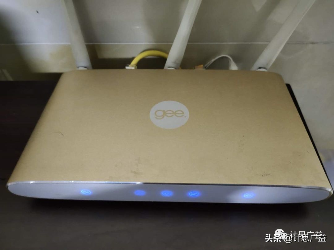 wifi路由器怎么放大信号范围,路由器怎么设置中间wifi放大器