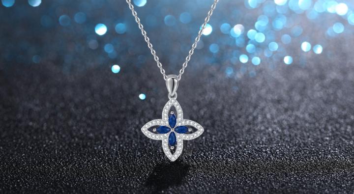 谈谈四叶草与饰品时尚