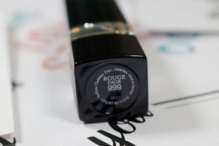 迪奥999和兰蔻196口红哪个好,为什么好多人买大牌口红