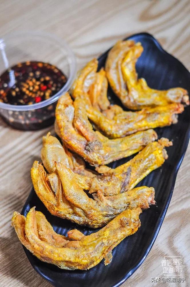 南宁香酥鸭头哪家好吃,南宁鸭脚哪个最好吃