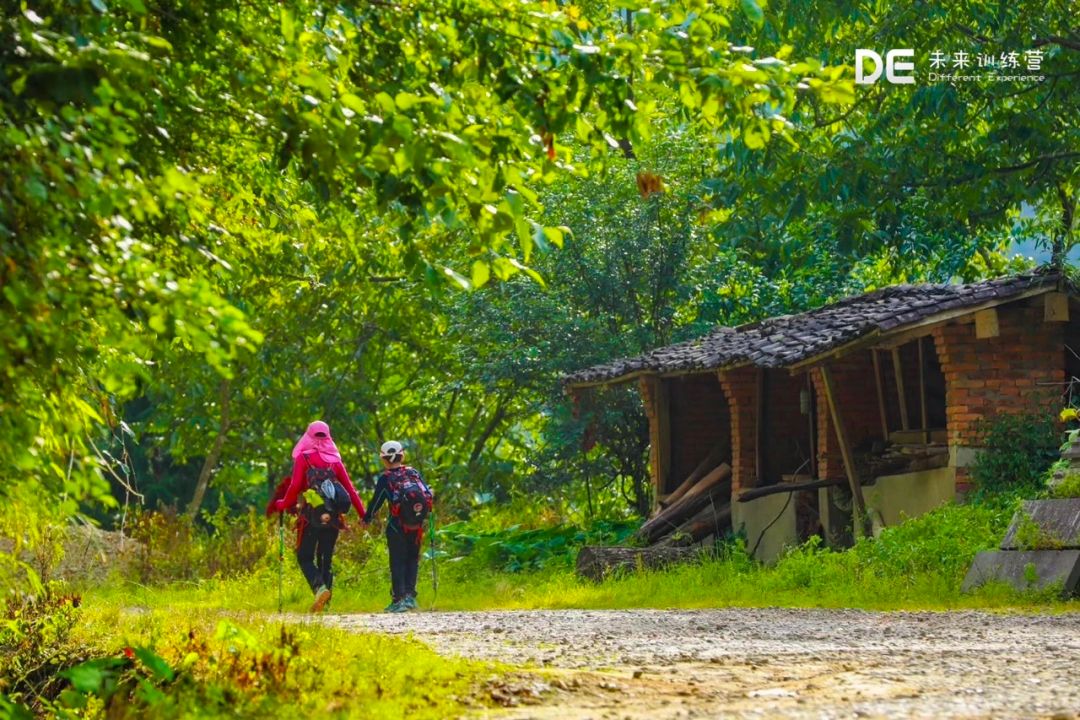 一个不会读书的人要怎样改变一生,读书的人能过一万种人生