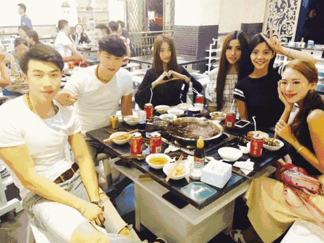 屋头串串香特色3至4人套餐,屋头串串香玉双路一元秒杀