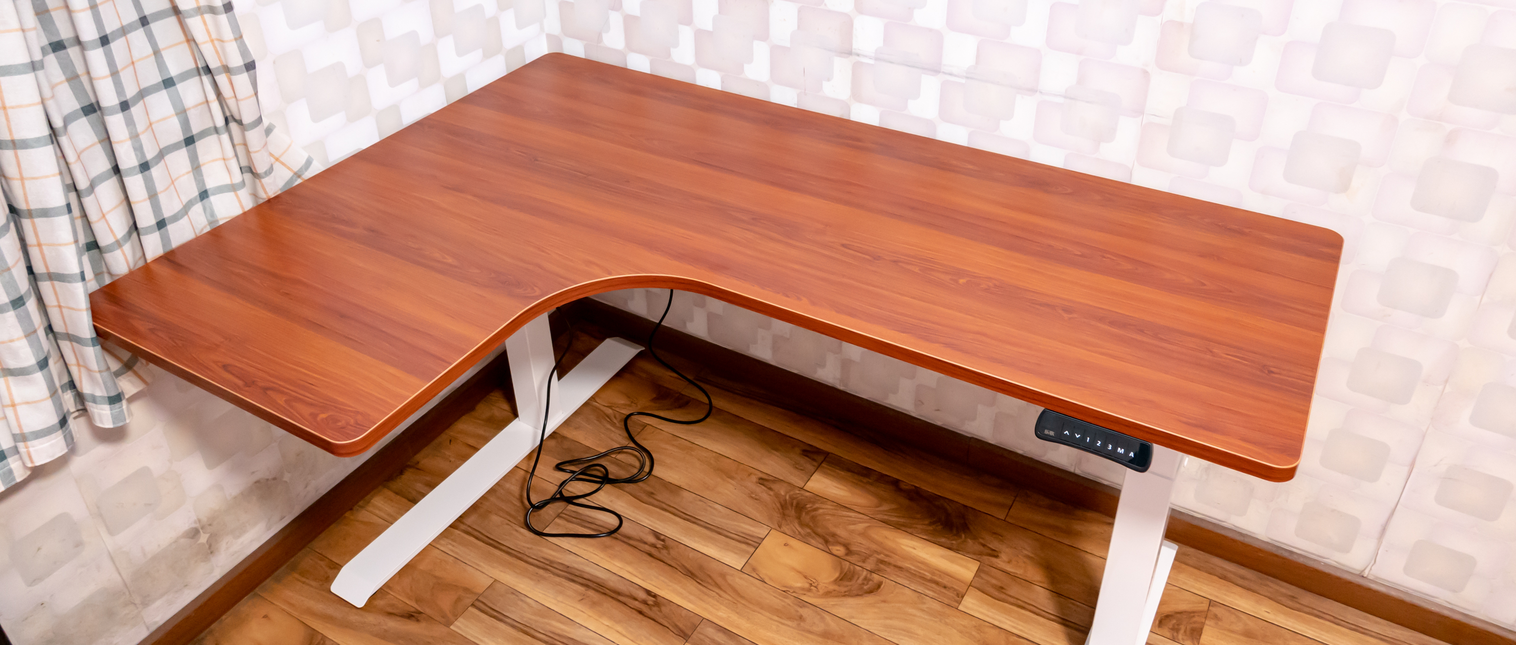 打造理想的居家办公环境：乐歌升降桌/台+明基灯具晒单