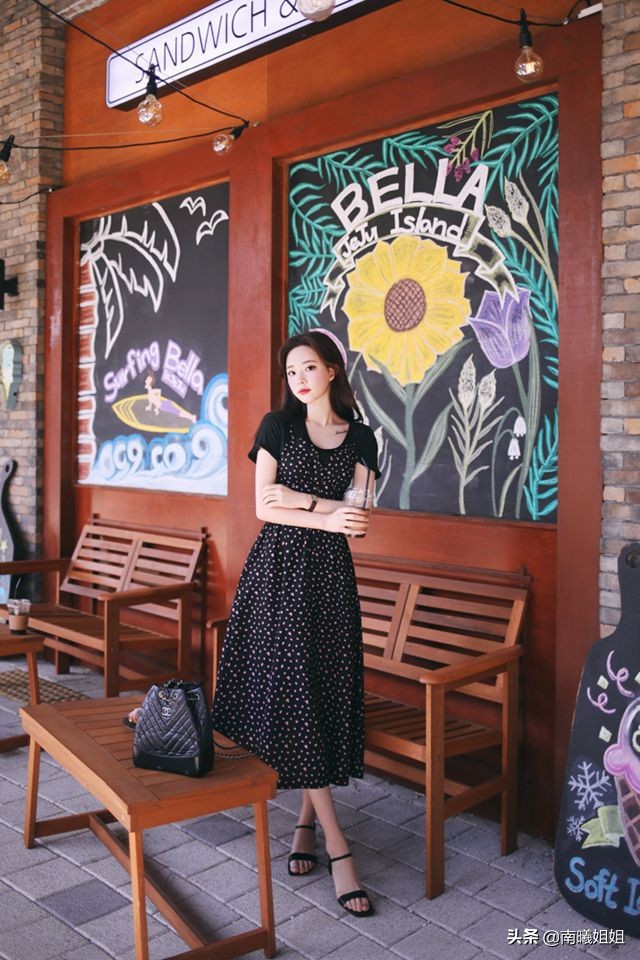 适合160120斤女生穿的裙子学生,145小个子小腿太粗适合穿什么裙子