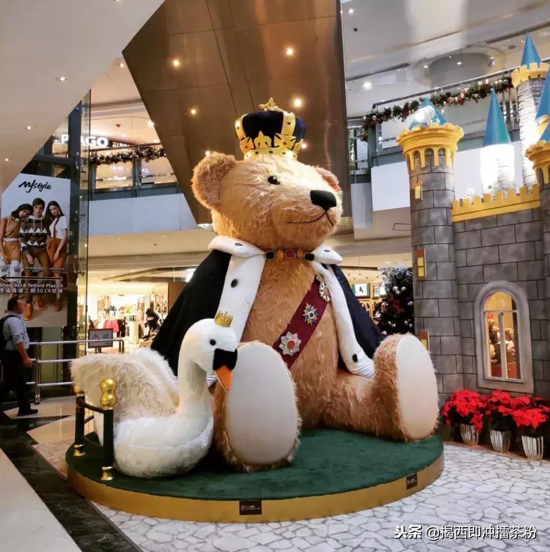 过分美丽!圣诞灯饰点亮香港:泰迪熊、比卡超、布丁狗陪你过圣诞